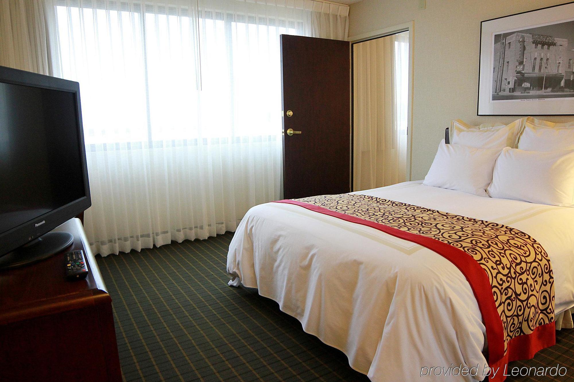 Nced Conference Center & Hotel Norman Ngoại thất bức ảnh