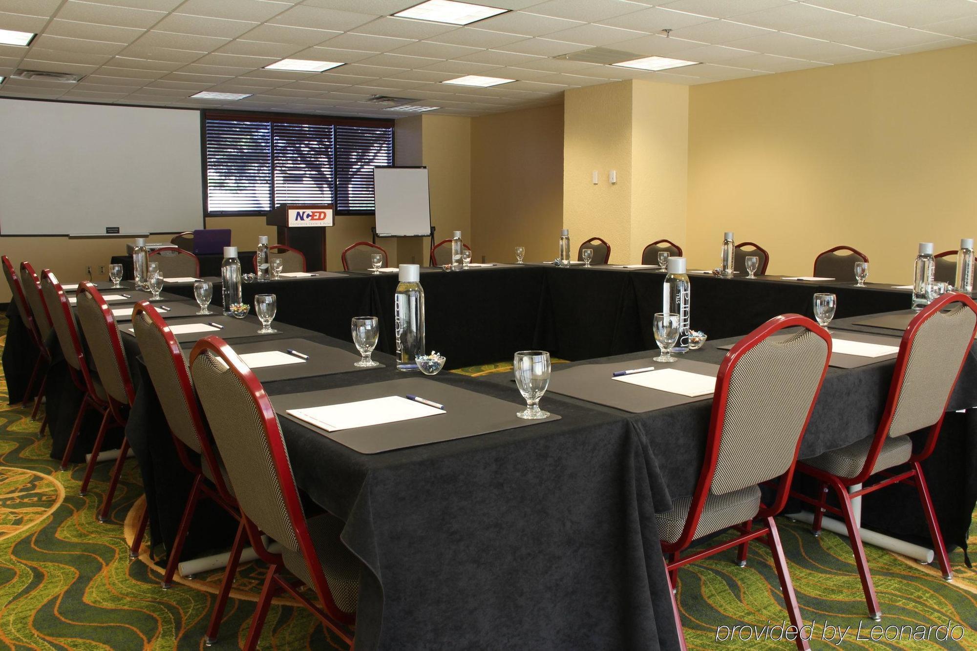 Nced Conference Center & Hotel Norman Ngoại thất bức ảnh